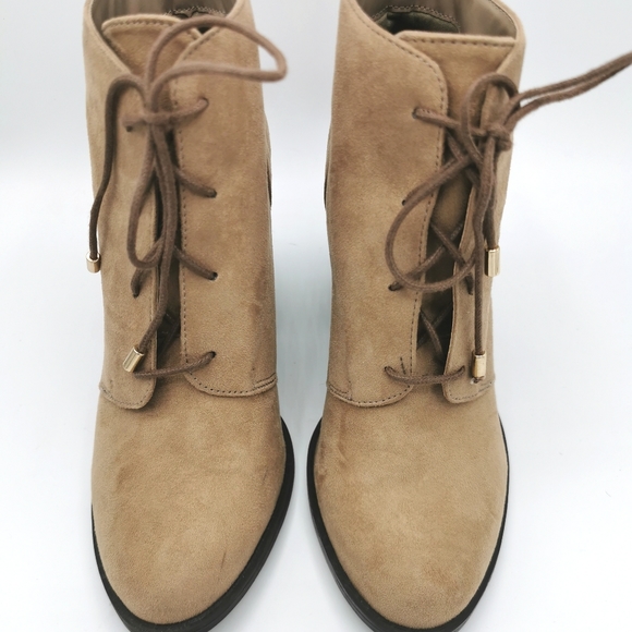 SIZE 8 Call it SPRING Boots, Soft Tan, Ankle Boots NWOT - Picture 7 of 10